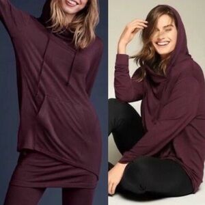 CAbi Style #3625 Hype Cozy Maroon Burgundy Bordeaux Hoodie Small Soft